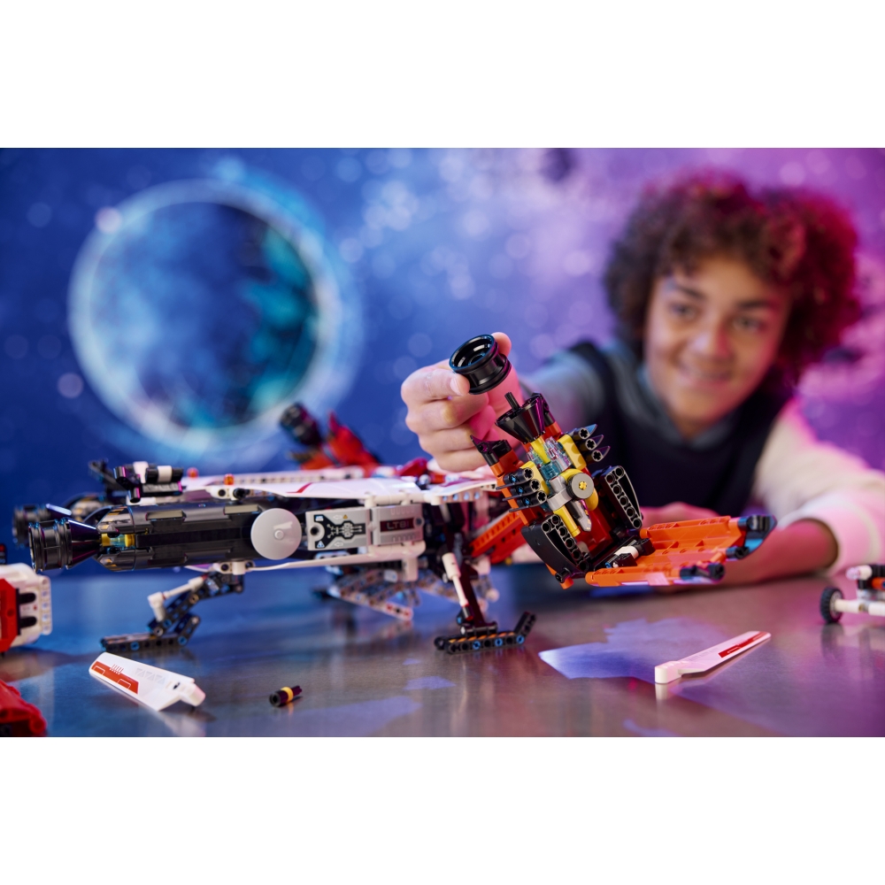 lego-technic-vtol-raske-lasti-kosmoselae-1